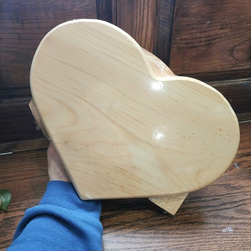 Vtg Kids Heart Wood Stool DIY Set Woodmill Corona CA Raw Unfinished - Picture 2 of 8