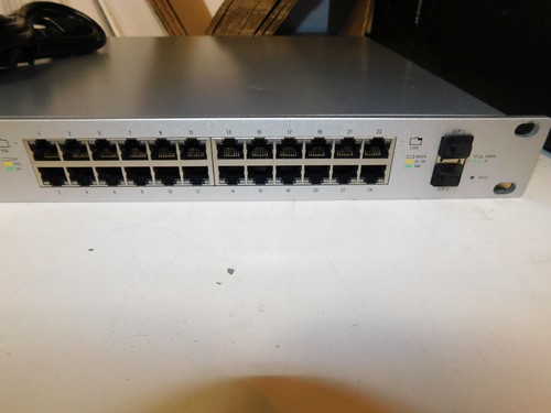 Ubiquiti US-24-250W UniFi 16x POE+ Gigabit Ethernet 2xSFP Managed Switch **READ* - Picture 2 of 5