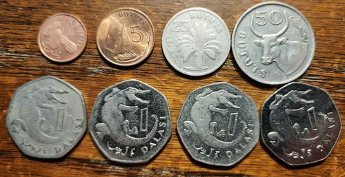 Monete GAMBIA. Lotto di 8 MONETE CIRCOLATE. Annate diversi, guarda le foto. - Foto 2 di 2