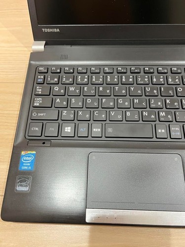 Toshiba Dynabook R734/K Intel Core i5 4300M 2.60GHz SSD 240GB RAM 8GB 13.3 Inch - Picture 12 of 19