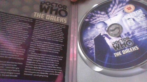 Doctor Who - DVD - The Daleks - signed autograph VIRGINIA WETHERELL plays Dyoni - Foto 3 di 6