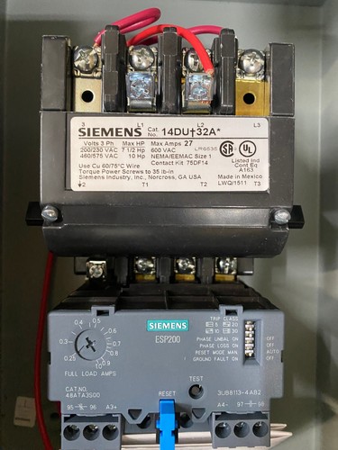 Siemens 14DUA320E Avviatore Motore Resistente Tensione Bobina 3 Fasi, 3 Poli 60Hz - Foto 2 di 4