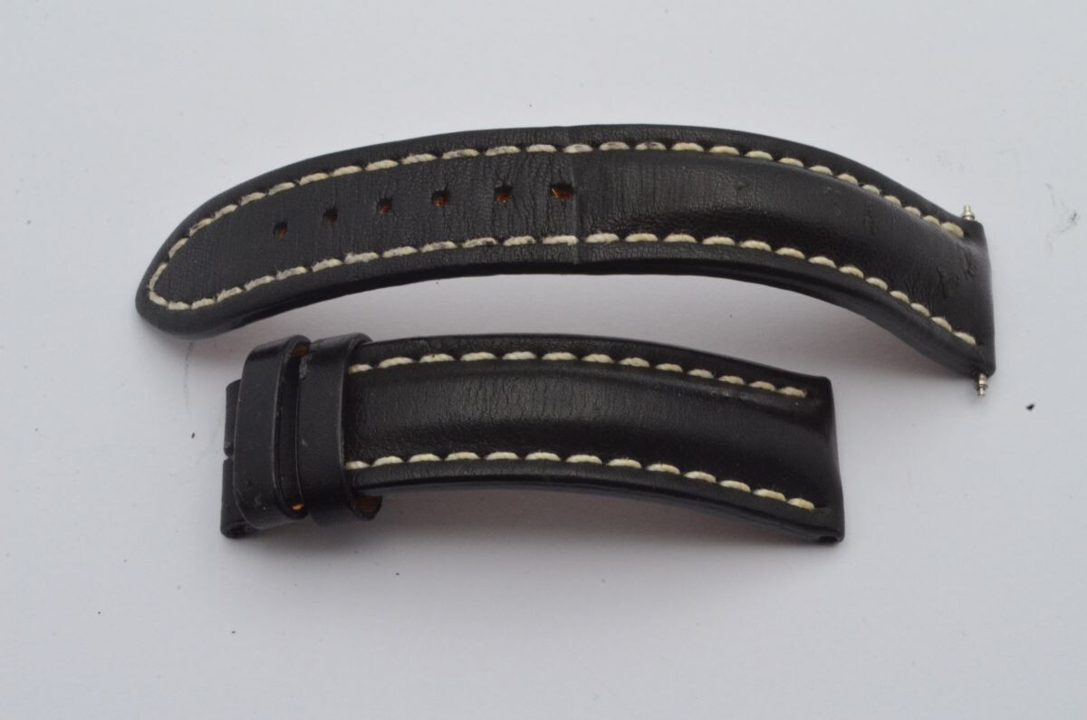 Breitling Calf Leather Bracelet 20mm for Buckle 18mm Black Breitling Calf Leather Bracelet 20mm for Buckle 18mm Black