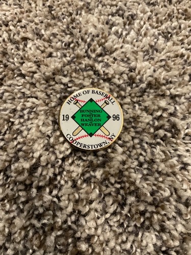 VINTAGE 1996 BASEBALL HALL OF FAME INDUCTEES PIN BUTTON BUNNING WEAVER HANLON - Picture 1 of 2