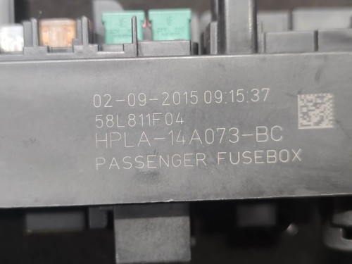 RANGE ROVER VOGUE L405 FUSE BOX HPLA14A073BC - Picture 3 of 3