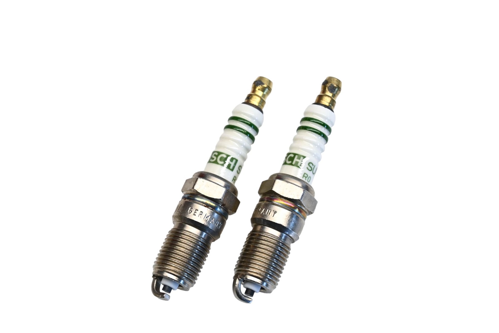 Bosch Super Spark Plugs Qty 2 NOS