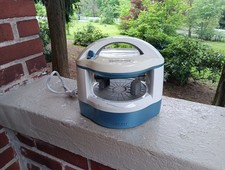 BLACK & DECKER HOME LIDS OFF AUTOMATIC ELECTRIC JAR OPENER JW250 WORKS