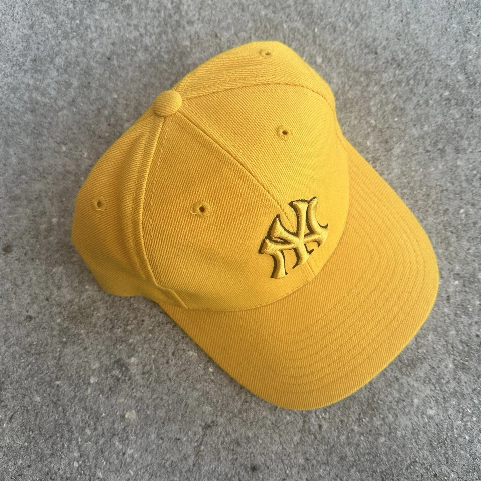 Gorra gorra vintage de lana con logotipo alternativo de los Yankees de Nueva York logotipo liso mlb años 90 Foto 2 de 4