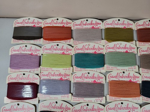 Lote Mixto de 47 Hilos Bordados Crewel 100% Lana 30 Yardas Varios Colores - Imagen 2 de 8
