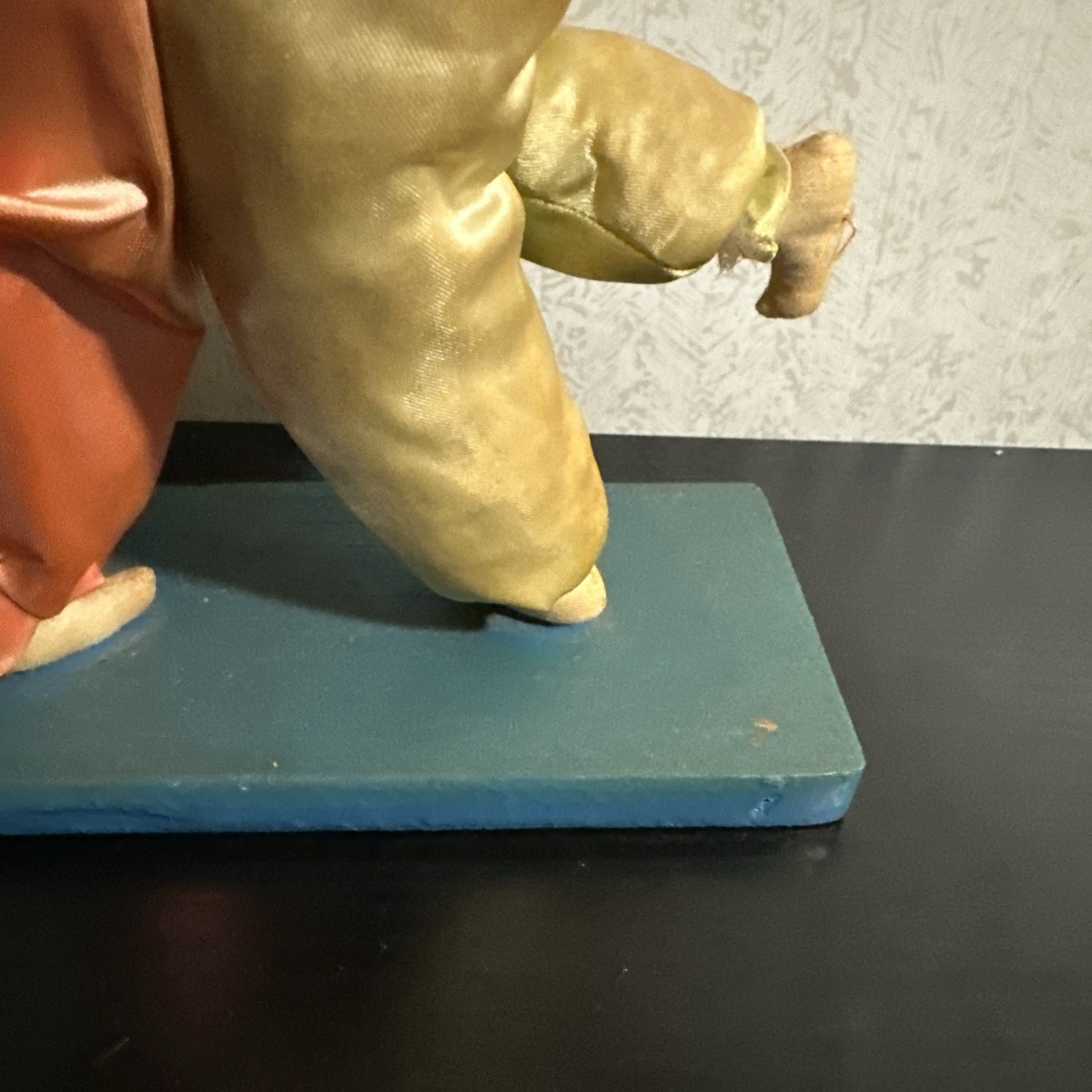 Picture 14 of 24
