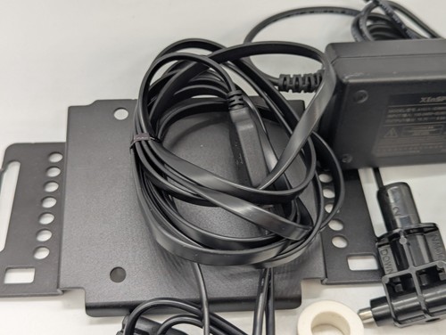 Thrustmaster T598 power adapter/pedals/USB cable/clamp/mount/spring/screw ONLY - Picture 12 of 126