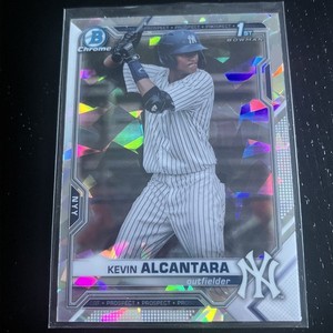 2021 Bowman - Chrome Prospects Kevin Alcantara #BCP-97 Atomic Refractor (RC)