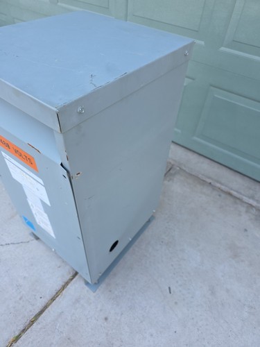 Federal Pacific 25kVA S2T25E Dry Type Transformer Prim. 240x480V Sec. 120/240V - Picture 4 of 11