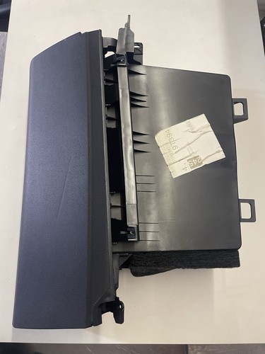 Mercedes B-Klasse W245 1005483 Handschuhfach Ablagefach Vorn rechts klimatisiert - Bild 2 von 12
