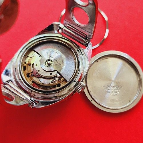 Waltham Skin Diver Vintage Mechanical Automatic Black B339 Rare Mens For Repair - Picture 9 of 12