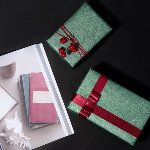 WRAPAHOLIC Green Wrapping Paper Roll - Mini Roll - 17 Inch x 16.5 Feet - Reversi - Picture 4 of 7