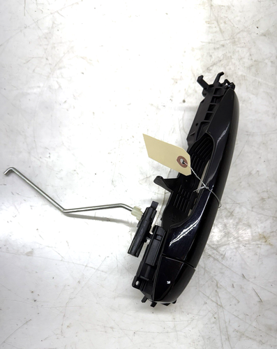 2018-2025 Mitsubishi Eclipse Cross OEM Right Front Passenger Side Door Handle - Picture 2 of 6