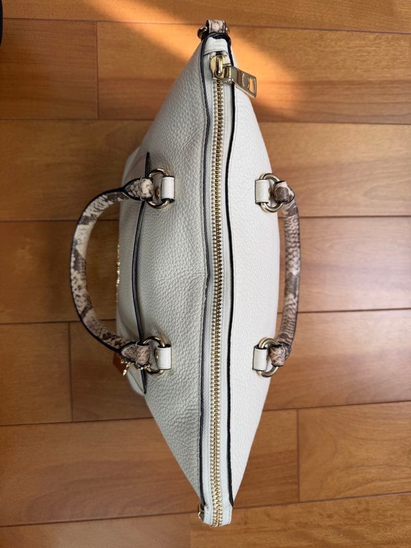 COACH Snake-Pattern Leather Mini Shoulder Bag Whi… - image 7