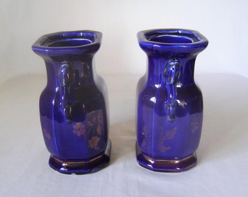 Par de frascos/jarrones de templo de piedra de hierro azul y dorado Mazarino temprano C.1820: 6" de alto - Imagen 3 de 6