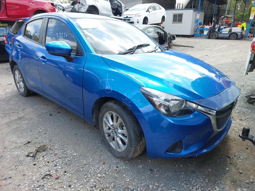 MAZDA 2 2017-2019 RIGHT DOOR MIRROR Hatchback Blue - Picture 3 of 10