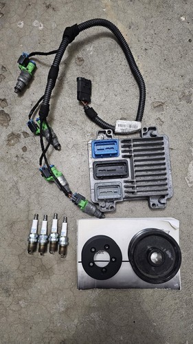 2006 CHEVROLET COBALS SS INJECTORS/PCM/SPARK PLUGS/WIRE HARNESS/2.7 PULLEY