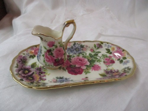 Vintage Ornamental Collectibles Tray & individual Creamer Roses & Pansies