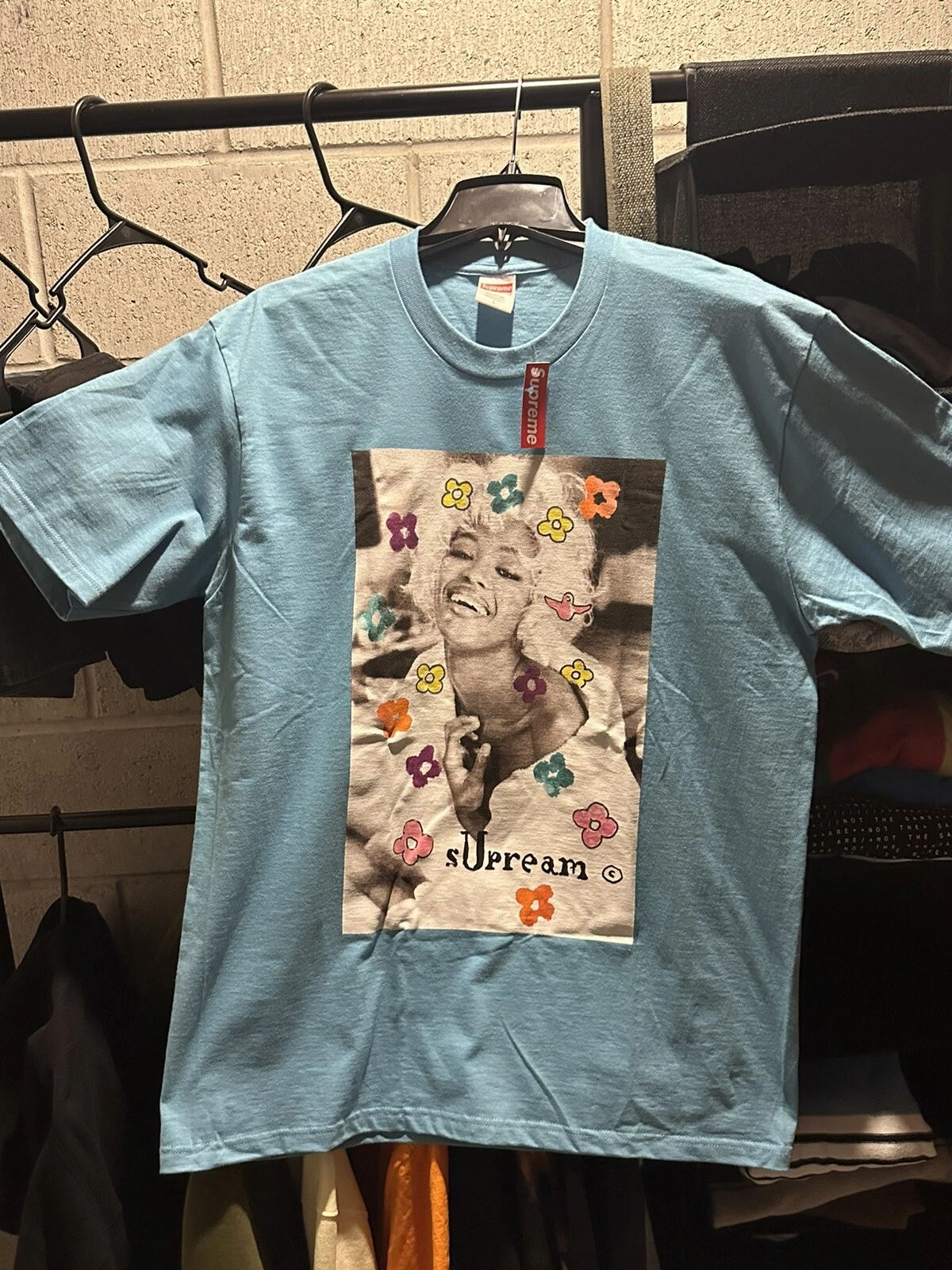 Tee shirt Supreme Naomi SS20 L authentique NEUF