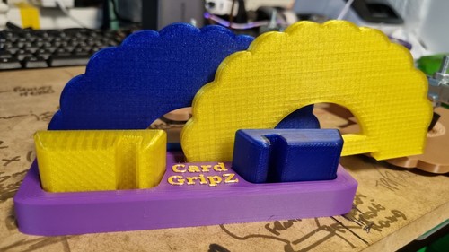 Urban Maker - CardGripZ Playing Card Holder Kit of 2 - Picture 3 of 4