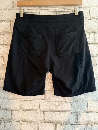 Athleta Metro Slouch Short schwarz Gr. XS weich Stretch Taschen Reise Urlaub - Bild 3 von 9
