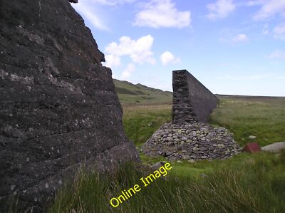 Foto 12x8 Bruch in der Dammwand, Llyn Eigiau Llyn Eigiau Reservoir Clogw c2012