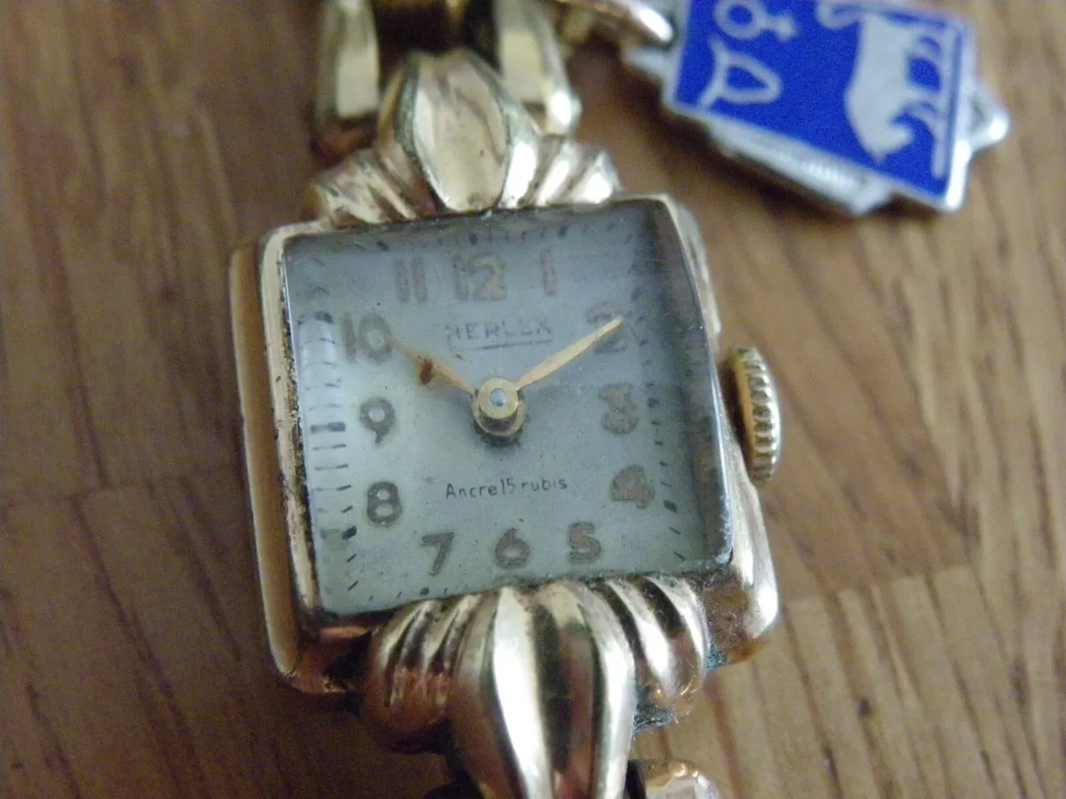 MONTRE FEMME M CANIQUE ANCIENNE NERLEX ANCRE 15 RUBIS PLAQU E OR