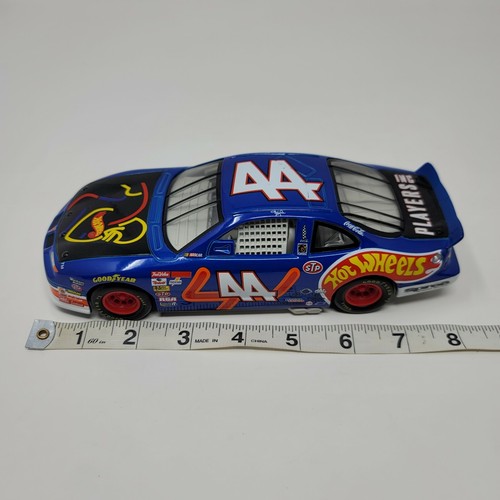 1997 Kyle Petty Hot Wheels Pro Racing NFL Players Inc NASCAR 1:24 Die-cast - Picture 5 of 6