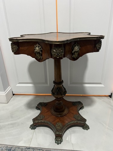 French Louis XVI Side Table mahogany With Bronze Figures Gallery Style - Picture 13 of 17