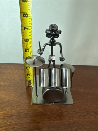 Dadi e bulloni batterista metallo musicista statuina musica regalo - Foto 7 di 8