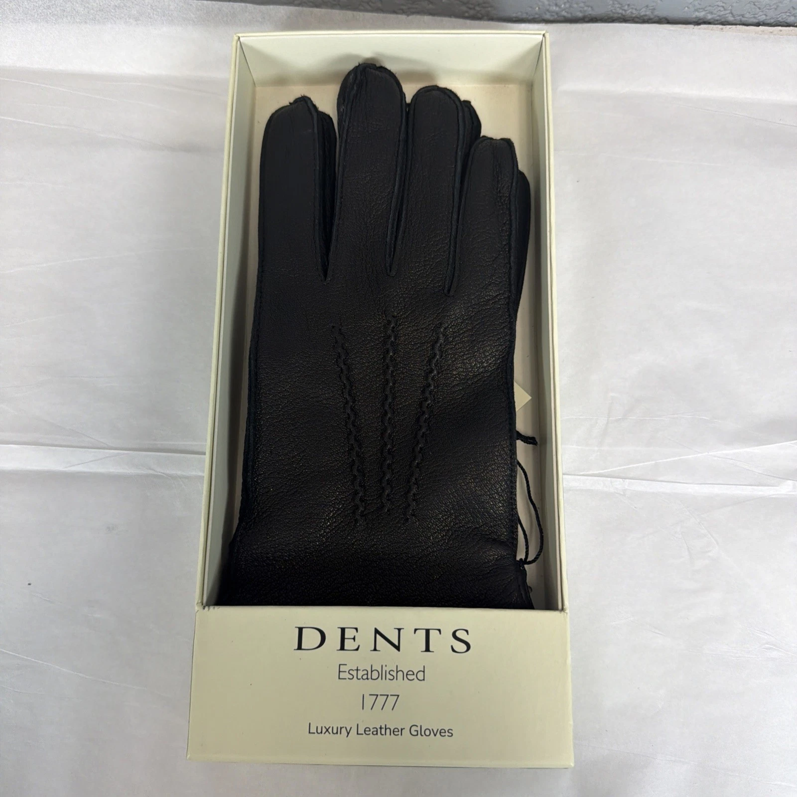 DENTS Lined Butter Soft Sheep Leather Luxury Driving Gloves L NWT Black