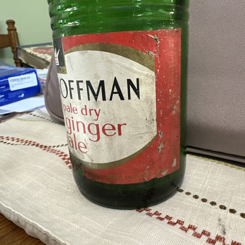 Vintage Hoffman Soda Bottle Newark NJ One Pint 13 Oz - Picture 4 of 11