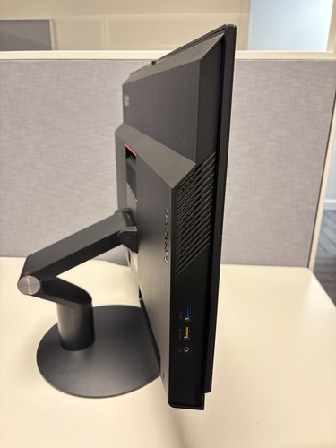 Lenovo TC M810Z AIO Touch Intel i3-7100@3.9GHz 8GB RAM 240GB SSD HD W10P - Picture 10 of 11