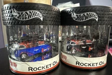 Hot Wheels Oil Can Petersen AUTO Museum (2) Different ROCKET OIL  LTD /5,000