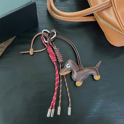 Llavero con dije para bolso Dachshund | Colgante de cuero para perro salchicha | Adorno para cartera - Imagen 14 de 30