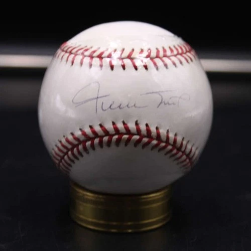 Willie Mays Signed Rawlings ONL Baseball Giants Autograph Steiner ZJ19215