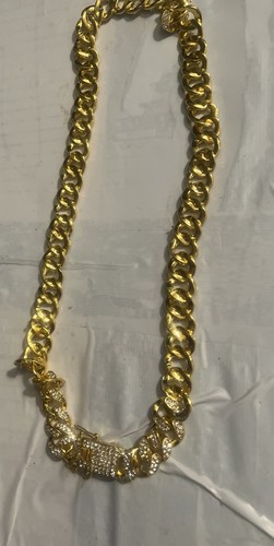LOTTO GIOIELLI MODA ELEGANTE - 2 BRACCIALI, 3 COLLANE. CIONDOLO, 3 ANELLI E ORECCHINI - Foto 9 di 12