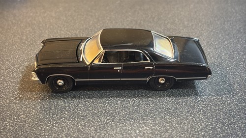 Greenlight Hollywood Supernatural 1967 Chevrolet Impala Sportlimousine 2014