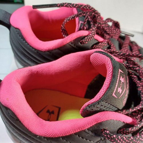 Under Armour Leadoff Low RM Baseball Cleats Black Hot Pink Girls Youth Kids 4.5 - Picture 8 of 11