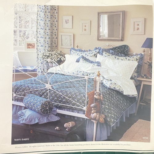 Laura Ashley Standard Size Navy Daisy Pillow Sham Blue Green White Ruffle NEW - Picture 3 of 3