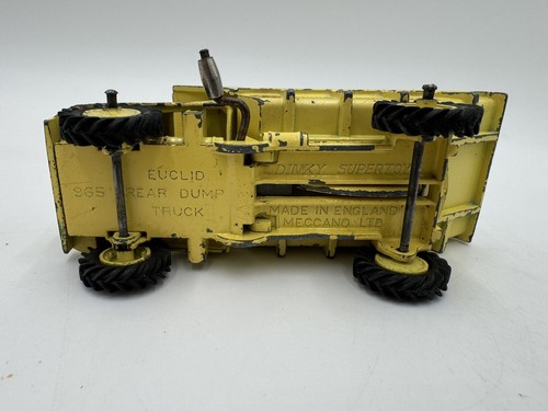 Dinky Toys Euclid Rear Dump Truck 965 Yellow Made in England Works Meccano - Picture 8 of 8