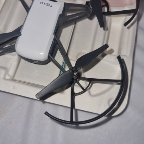 DJI Tello Drone - White - Mobile Controlled - Picture 6 of 15