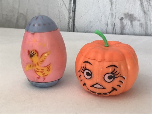 Vintage HALLOWEEN pop up squeak PUMPKIN Jack-o-lantern & HTF Easter Egg  Squeaker