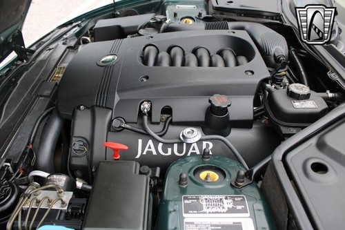 2003 Jaguar XK8 - Picture 7 of 12
