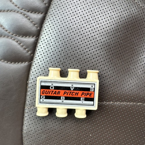 Guitar Pitch Pipe E1 B2 G3 E3 D4 A5 E6
