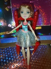 Ever After High Ashlynn Ella Doll Mirror Beach Edition Retired Mattel & Stand
